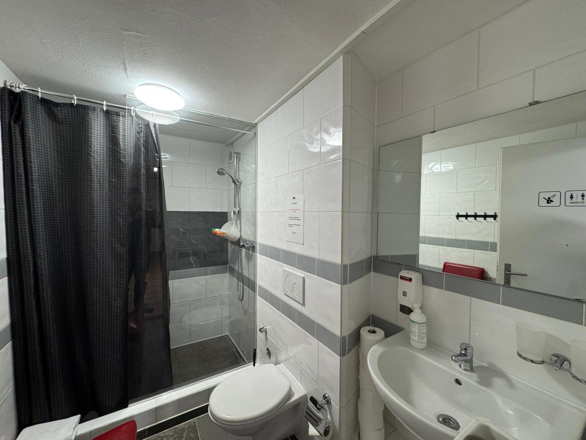 Downtown Family&Friends Apartman Interlaken Kültér fotó